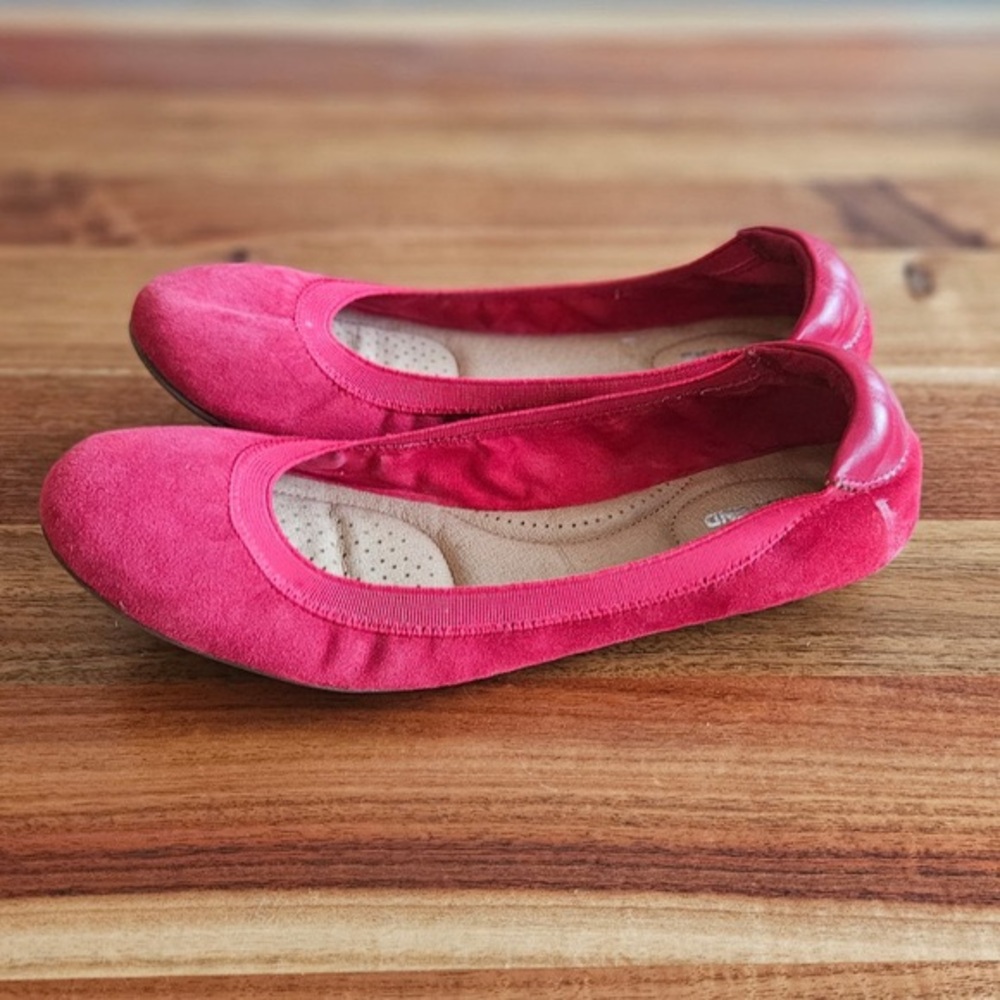 Lands’ End Red Suede Ballet Flats Size 8 - Picture 3 of 5